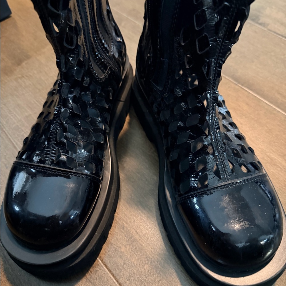 Jeffrey Campbell Black Tank Netted Boots 6.5 - Picture 3 of 6